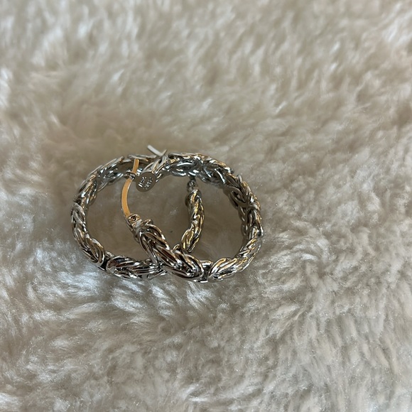 Miabella Sterling Silver Jewelry Set - Picture 9 of 9